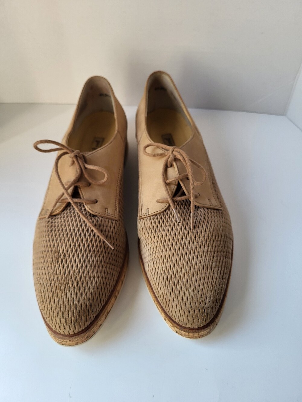 Men's Casual Lace-Up Oxfords in Beige